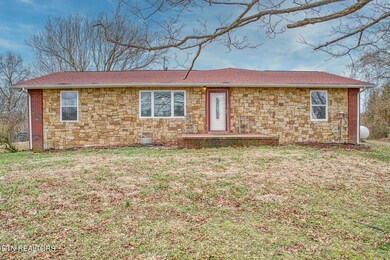 223 Charlie Peek Ln, Rickman, TN 38580 - photo 3