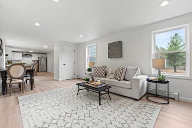 4 Quincy Rd unit A, Londonderry, NH 03053 - photo 7