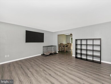 6503 Walker Branch Dr, Laurel, MD 20707 - photo 5