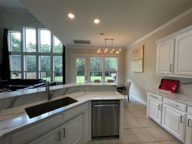 732 Lonesome Dove Trail, Hurst, TX 76054 - photo 4