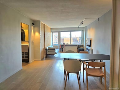 70-31 108th St unit 12F, Forest Hills, NY 11375 - photo 3