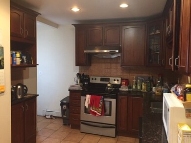 231 Winchester St unit 2, Brookline, MA 02446 - photo 3