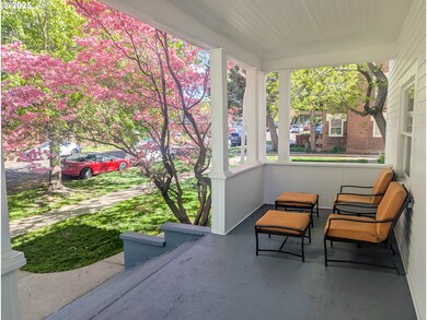 1906 3rd St, La Grande, OR 97850 - photo 2