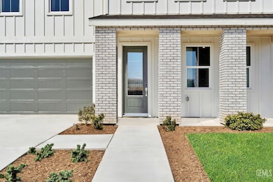 7300 Peach Grove Ln, Bakersfield, CA 93313 - photo 5