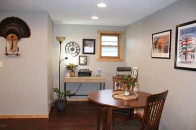 Dining Rm