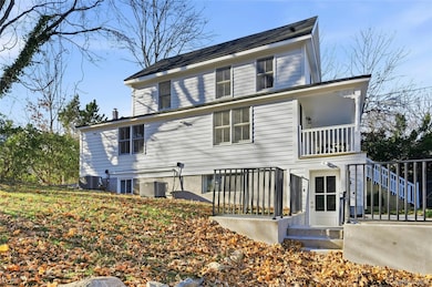 17 Tatterson St, Roslyn, NY 11576 - photo 3