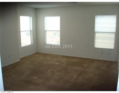 4764 Idols Eye Ct, Las Vegas, NV 89139 - photo 5