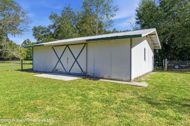 8066 Redbud Ln, Brooksville, FL 34601 - photo 4