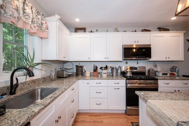 48 Stillwater Cir unit 48, Somersworth, NH 03878 - photo 7