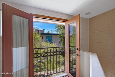 2021 S Granada Dr unit 10, Tempe, AZ 85282 - photo 5