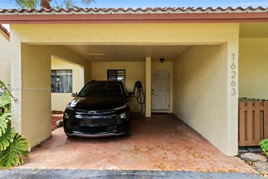 16263 Laurel Dr unit 10, Weston, FL 33326 - photo 4