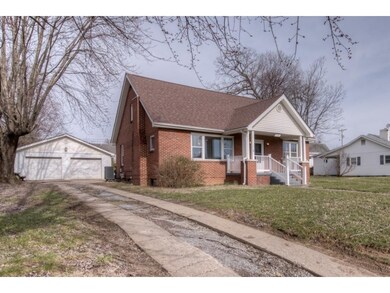 1305 E Unaka Ave, Johnson City, TN 37601 - photo 2