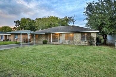 7409 Miley St, Houston, TX 77028 - photo 2