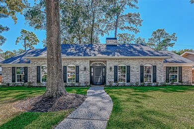 13507 Queensbury Ln, Houston, TX 77079 - photo 2