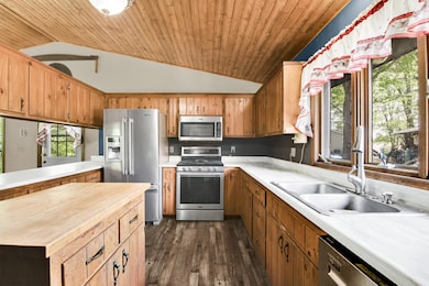 6372 Wildlife Dr-5