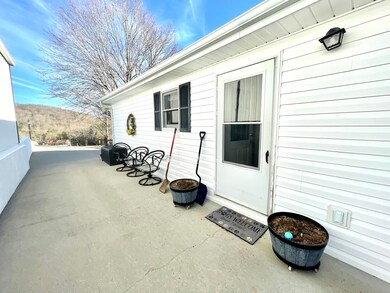 1686 State Highway 1643, Somerset, KY 42501 - photo 4