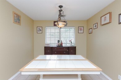 704 Park Place, Whitesboro, TX 76273 - photo 7