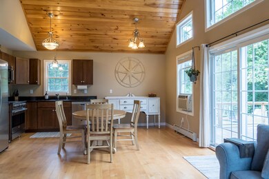 9-Kitchen (2 of 8)