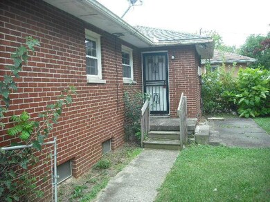 1369 ELLSWORTH (20)