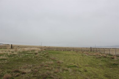 6210 Katrena Dr, Winnemucca, NV 89445 - photo 3