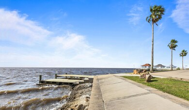 420 Bayview Ln, Cypremort Point, LA 70538 - photo 5