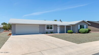 10844 N 108th Dr-large-002-012-10844 N 1