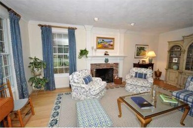 88 Mildred Cir, Concord, MA 01742 - photo 4