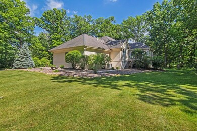 12826 Marshall St, Crown Point, IN 46307 - photo 5