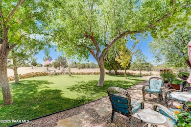 990 W Valleri Ann Rd, Paulden, AZ 86334 - photo 3