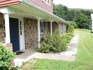 109 Pine St, Lehighton, PA 18235 - photo 2