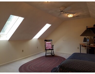 17 Tulip Cir unit 17, Haverhill, MA 01830 - photo 5