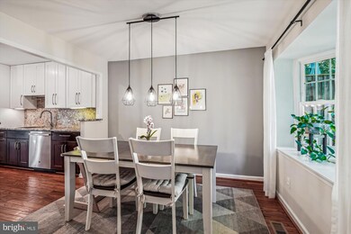 11710 Briary Branch Ct, Reston, VA 20191 - photo 6