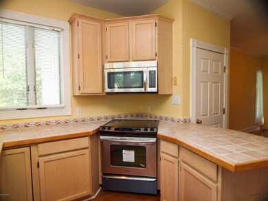 Kitchen-New Stove