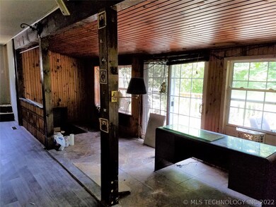 Unique sunroom off living. Sliding door to large d