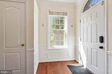 1738 Osage St, Alexandria, VA 22302 - photo 2