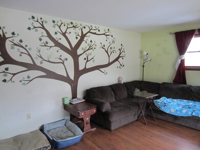 426 Marshbrook Rd, Dalton, PA 18414 - photo 3