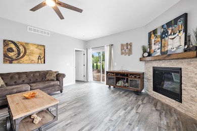 1310 Daisy Dr unit Lt66, West Bend, WI 53090 - photo 4