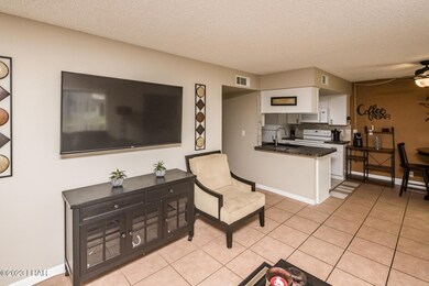 1757LosLagosDrUnitA_10