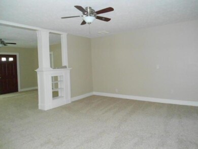 410 n Wall (29)