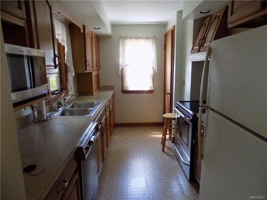 1333 Forbes St, North Tonawanda, NY 14120 - photo 6