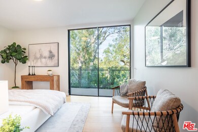 11600 Dunstan Way unit 414, Los Angeles, CA 90049 - photo 6