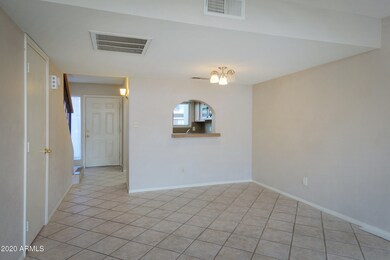FAMILY ROOM TO KITCHEN
