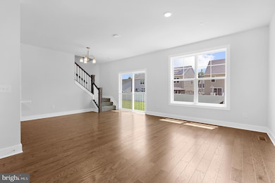 318 Washington Blvd, Glen Burnie, MD 21061 - photo 6