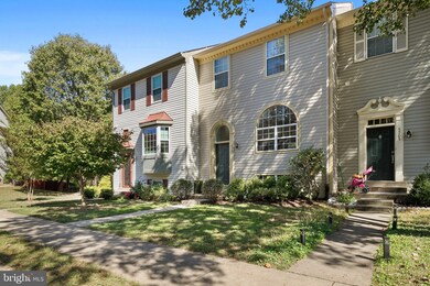 5703 Mason Bluff Dr, Burke, VA 22015 - photo 3