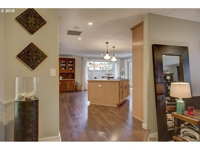 726 SW 20th Cir, Troutdale, OR 97060 - photo 7