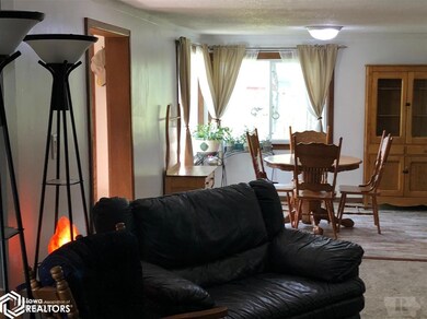 3318 Highway F 48 W, Newton, IA 50208 - photo 4