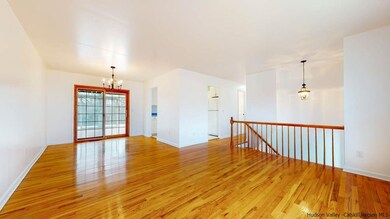 12 Chestnut Ct, Rensselaer, NY 12144 - photo 4