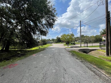 7700 Beckley St, Houston, TX 77088 - photo 3