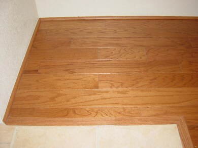 WOOD FLOOR