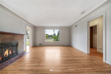 212 Calistoga St E, Orting, WA 98360 - photo 4